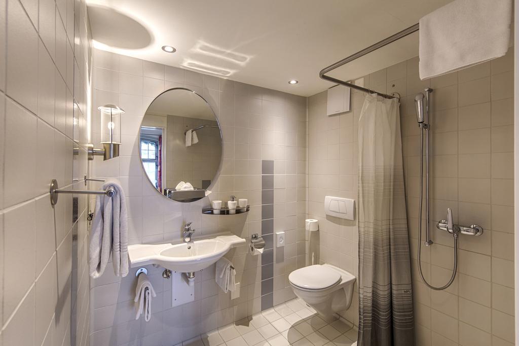 Romantik Hotel Baeren Duerrenroth Ruang foto