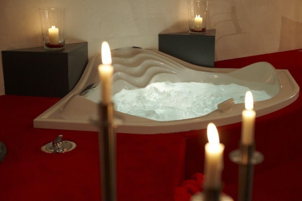 Romantik Hotel Baeren Duerrenroth Bagian luar foto