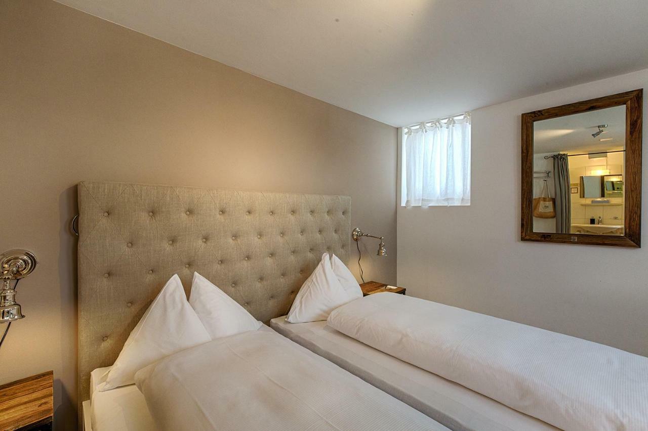 Romantik Hotel Baeren Duerrenroth Bagian luar foto