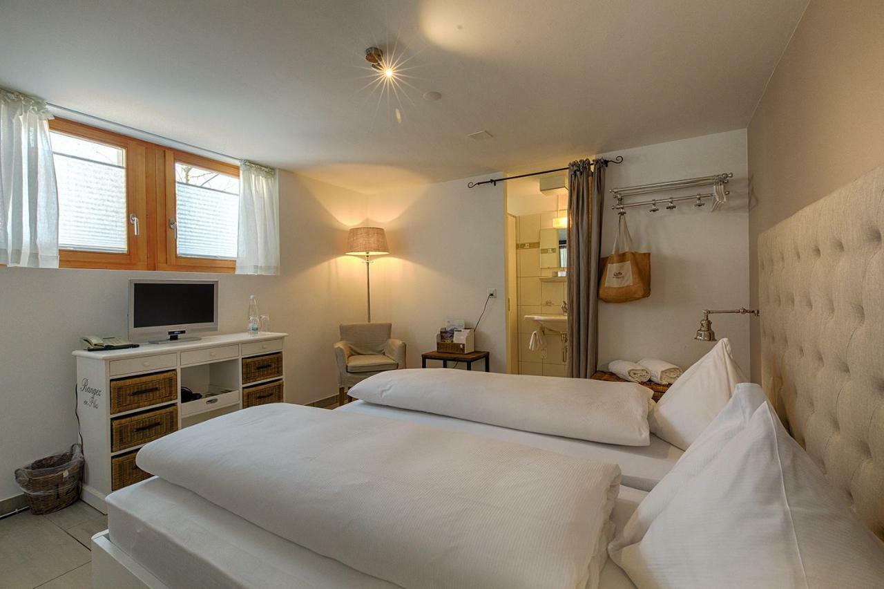 Romantik Hotel Baeren Duerrenroth Bagian luar foto
